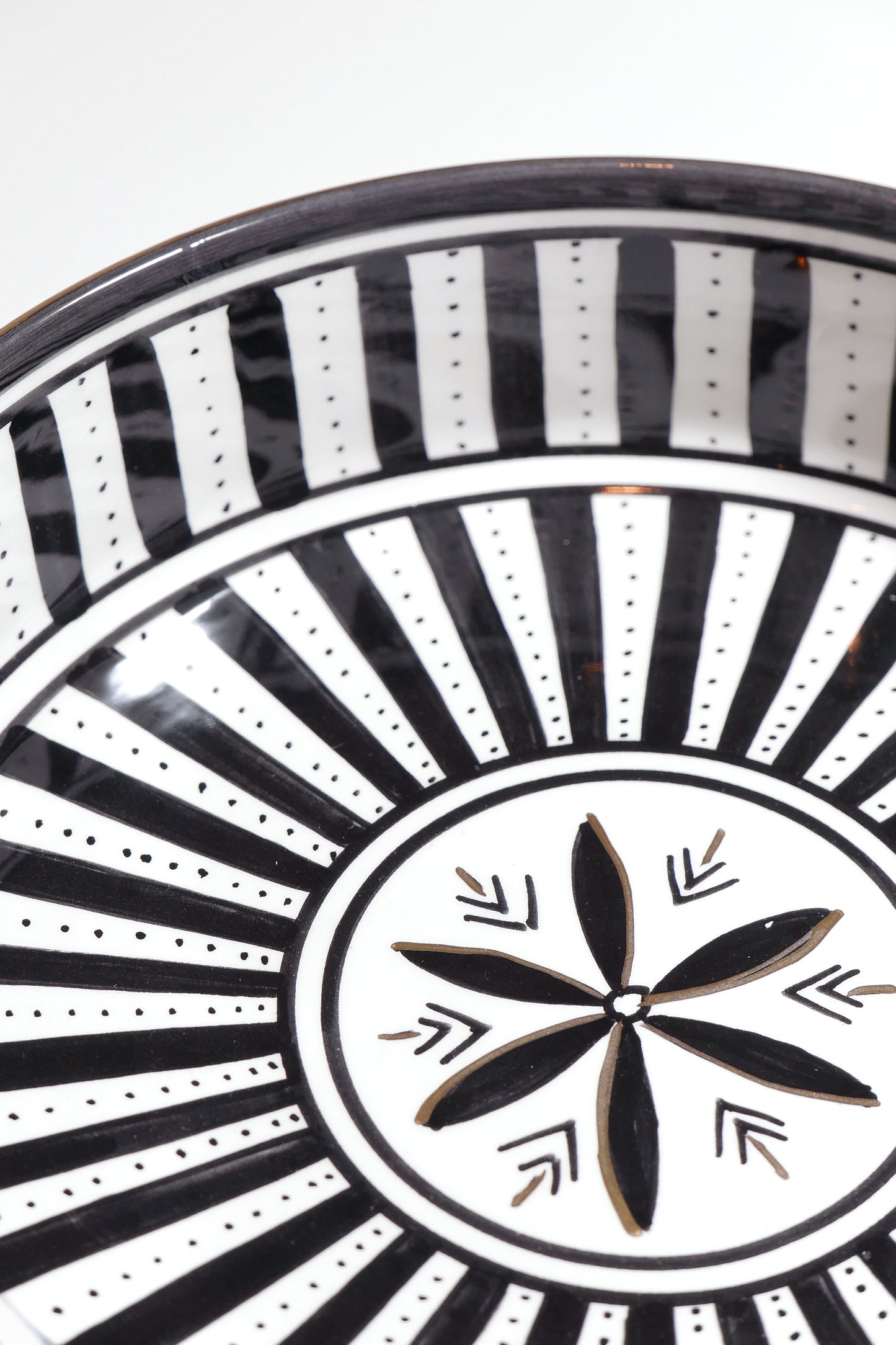 Plat SUNFLOWER Noir Gold