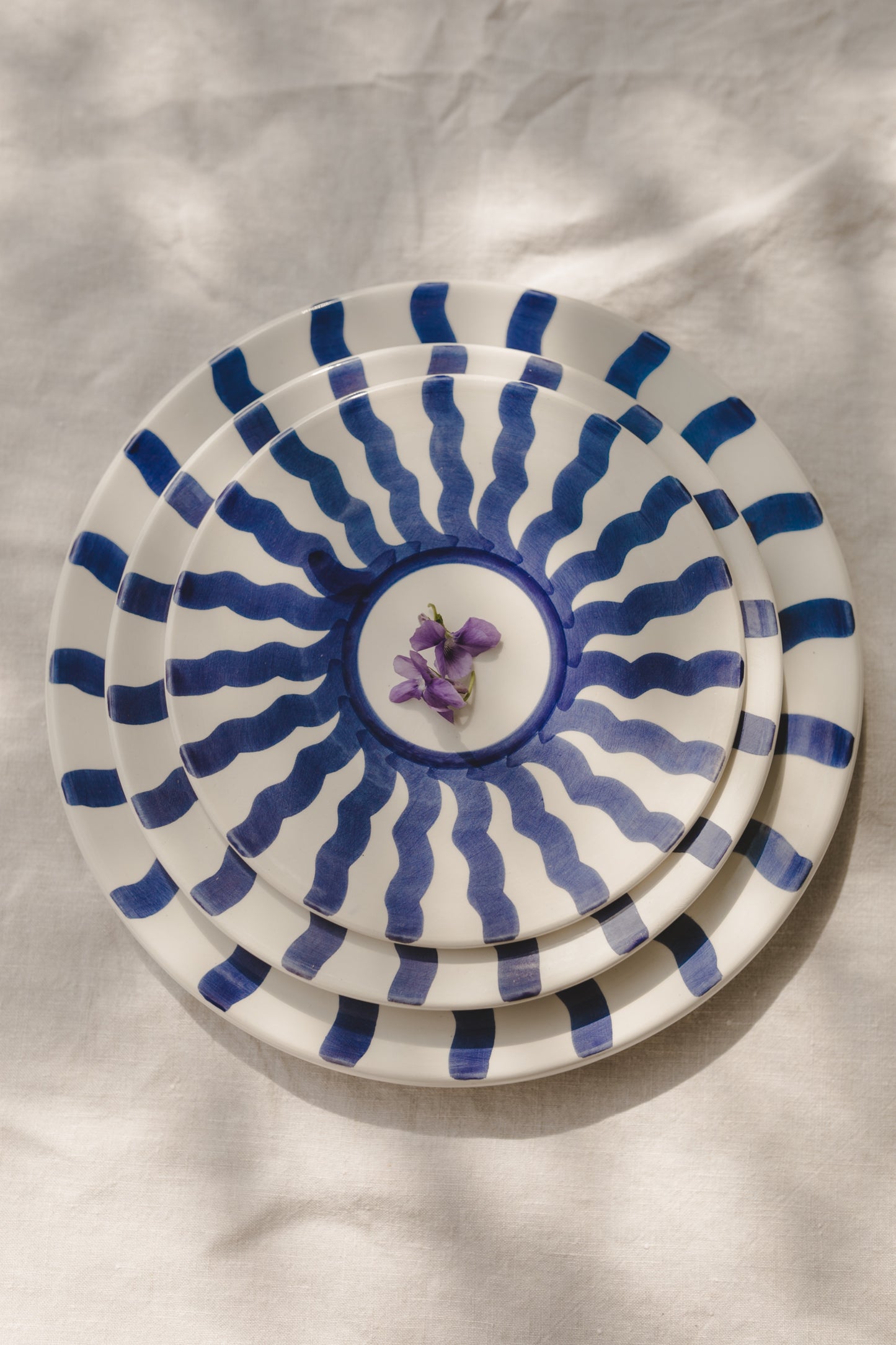 Assiette 17cm VAGUE Bleu Majorelle